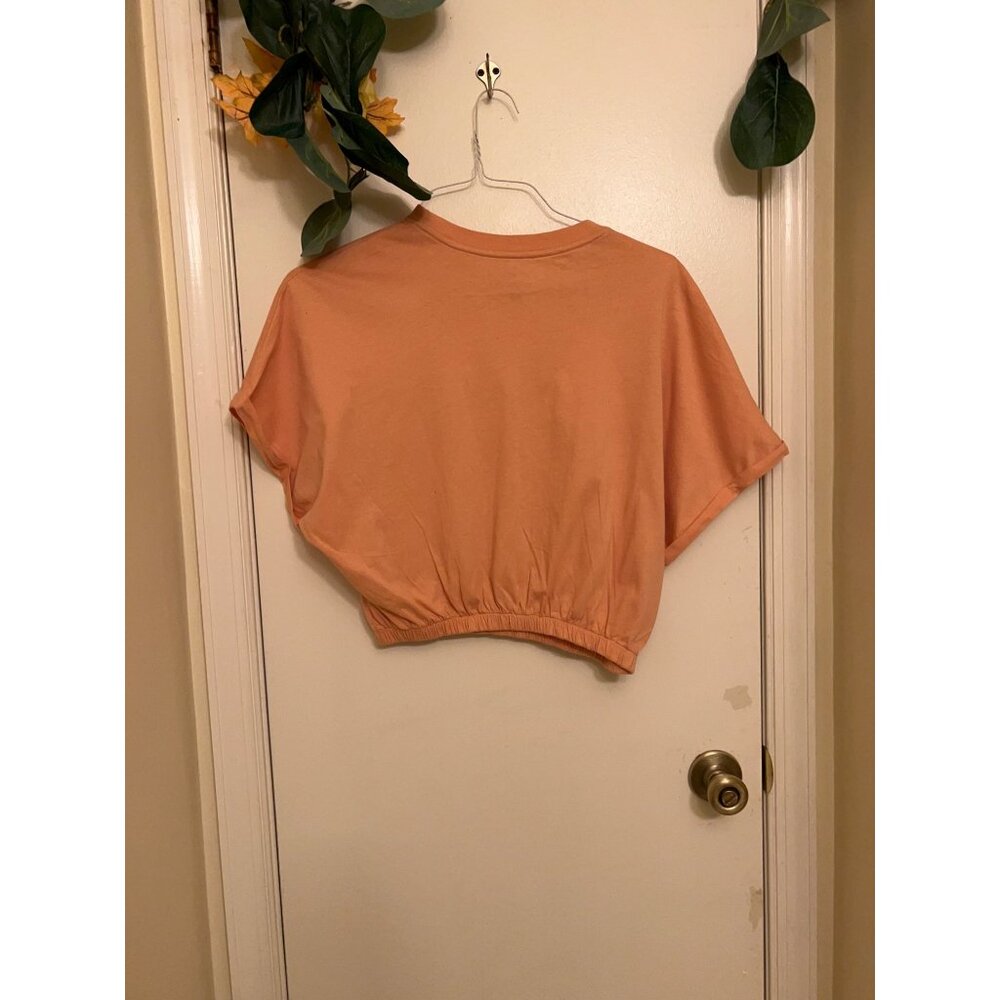 Cropped Top ~ Oversized~Women~Tee Shirt~Peach Size M - Picture 3 of 11